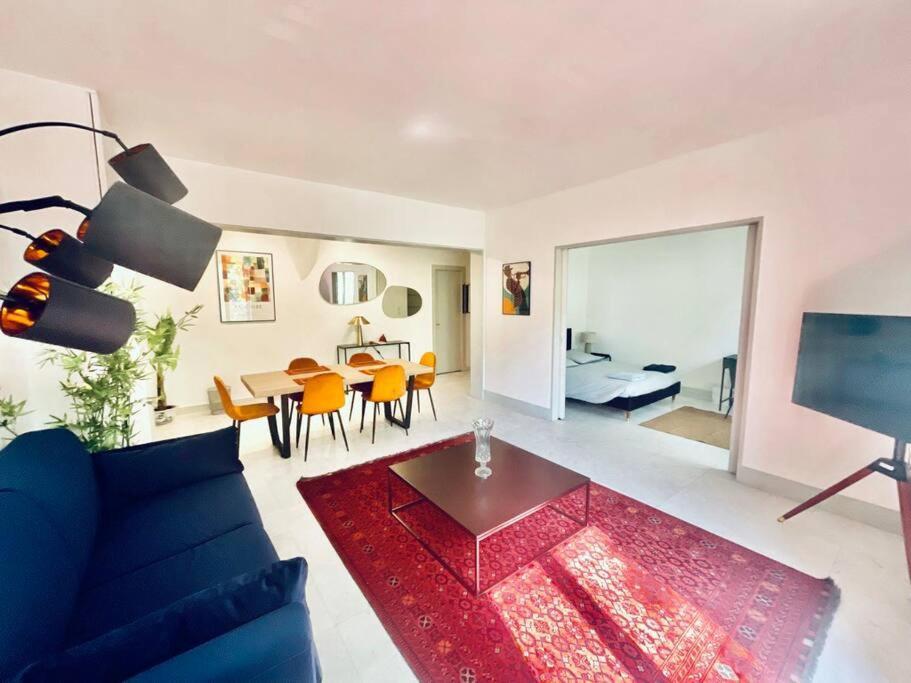 Gustave - Charming Eiffel Tower Appartement - 파리 외부 사진