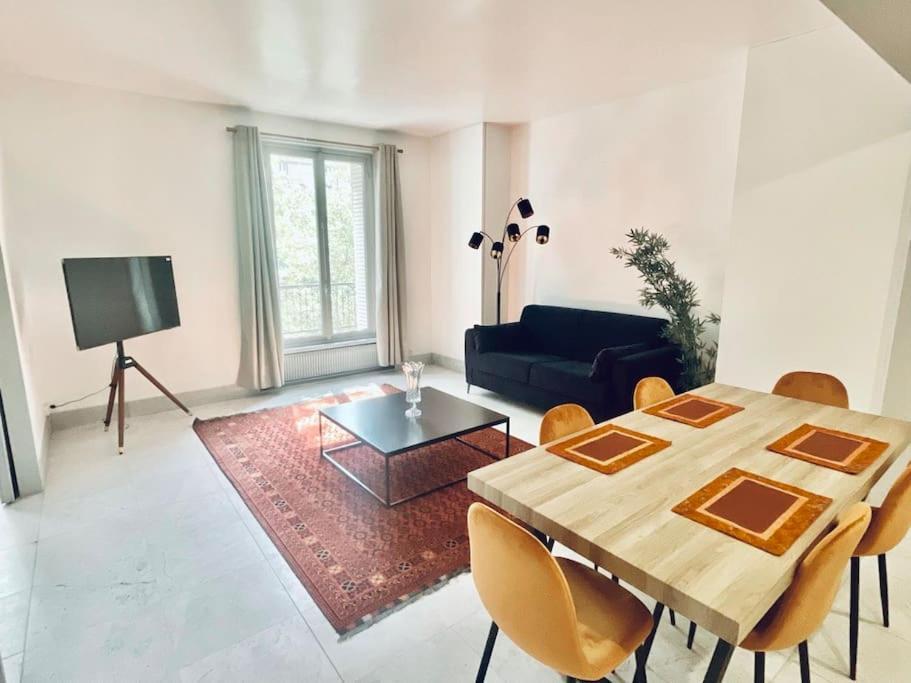 Gustave - Charming Eiffel Tower Appartement - 파리 외부 사진