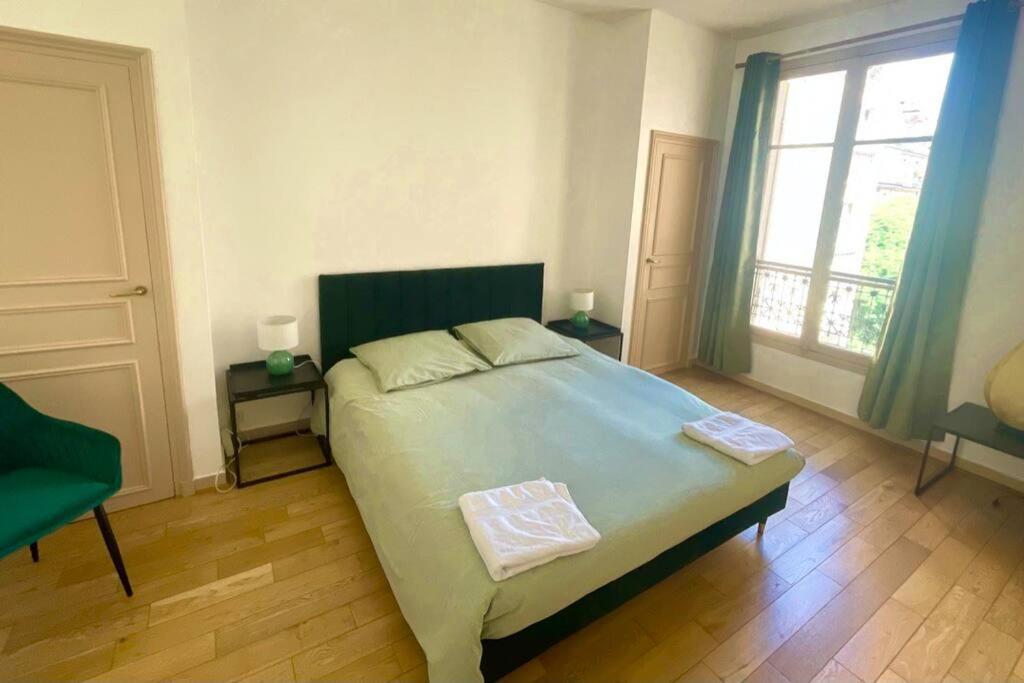 Gustave - Charming Eiffel Tower Appartement - 파리 외부 사진